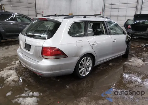 2012 Volkswagen Jetta Sportwagen 2.0L Tdi z USA, uszkodzony, nr VIN 3VWML7AJ3CM651002